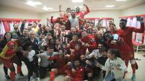 Sivasspor Ligde Kalmanın Sevincini Yaşıyor!